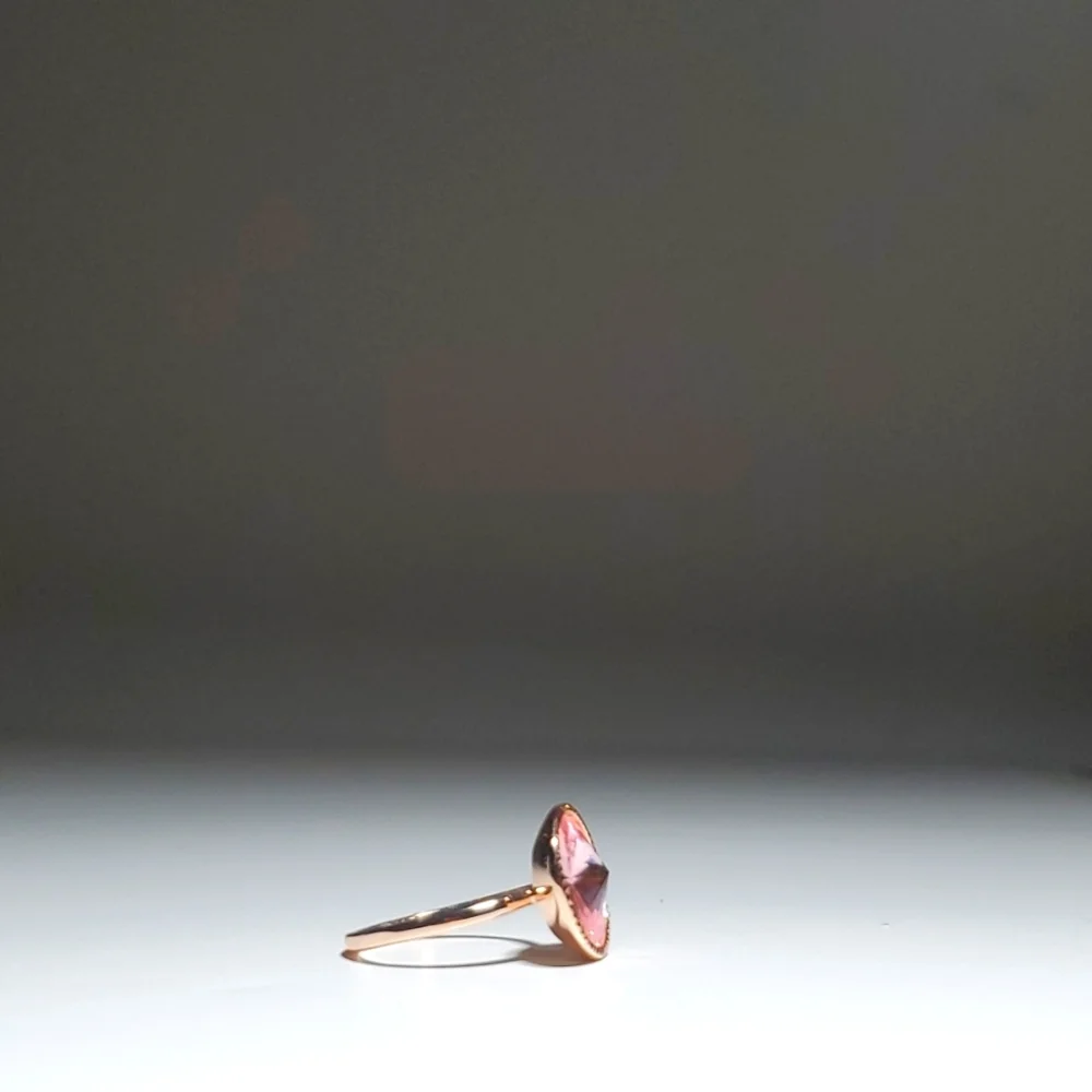 Ted Baker Rada PALE PINKCrystal Rivoli Ring